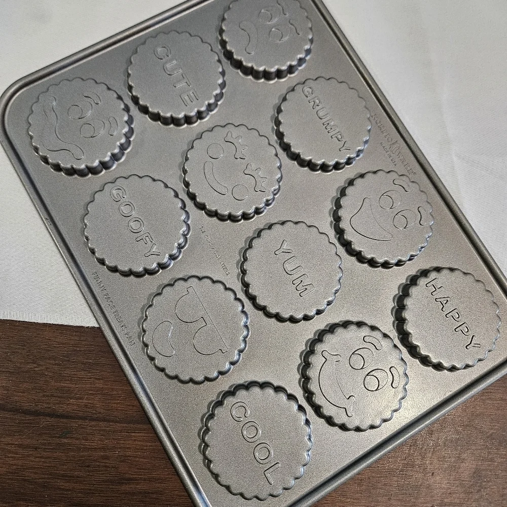 Funny Face Treats Pan, Whoopie Pies